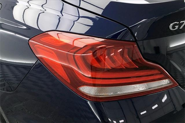 34696-genesis-g70-2019-r0442r65