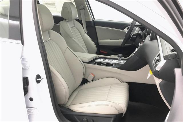 34702-genesis-g70-2019-r0442r65