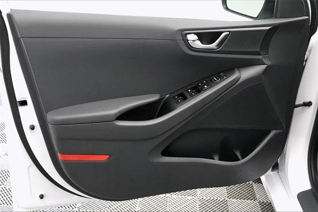 34738-hyundai-ioniqhybrid-2019-n0522f4s