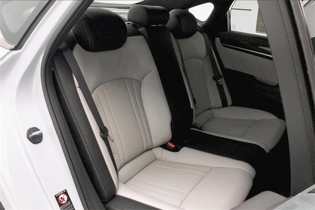 34846-genesis-g80-2019-s0432r65