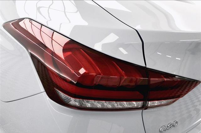 34854-genesis-g80-2019-s0432r65