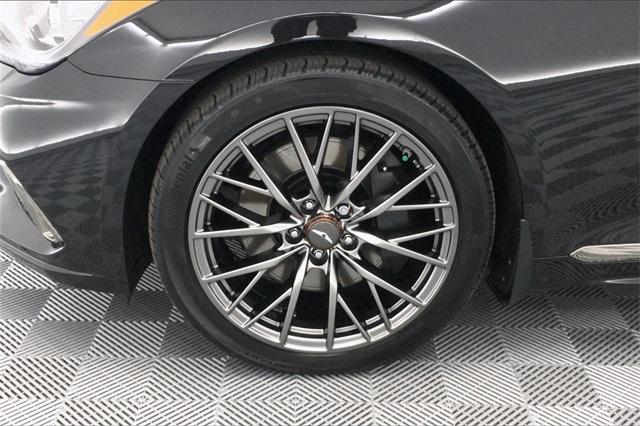 34866-genesis-g80-2019-s0402r65