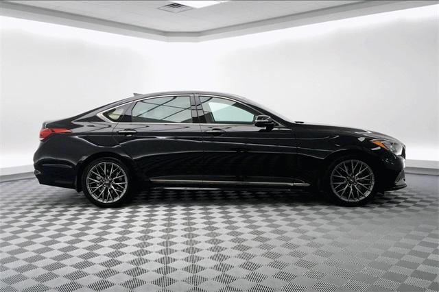 34868-genesis-g80-2019-s0402r65