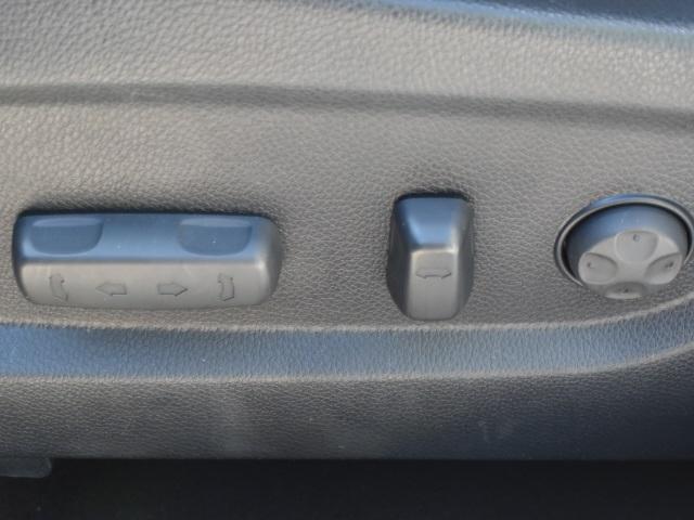 3488-hyundai-santafe-2016-j0462f65