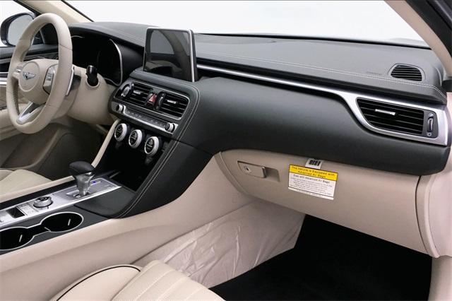 34901-genesis-g70-2019-r04b2r65