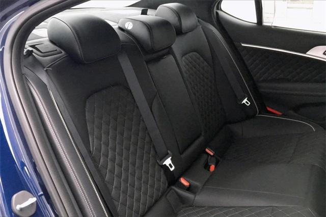 34981-genesis-g70-2019-r0412r45