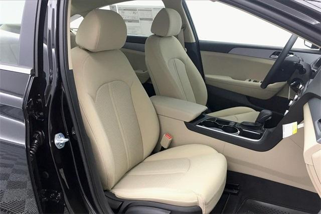 34995-hyundai-sonata-2019-284h2f4p