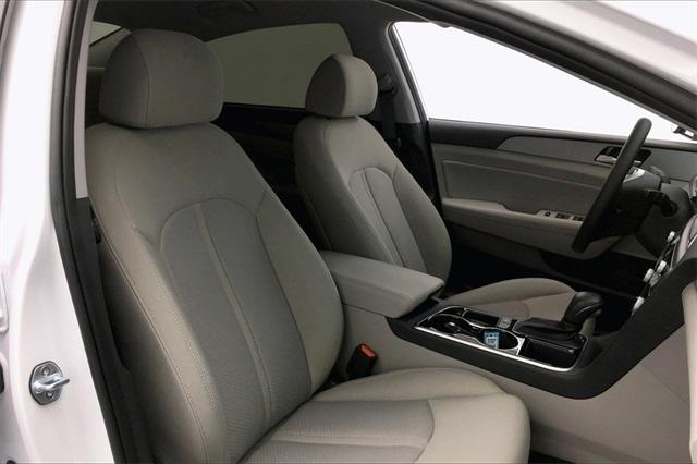35107-hyundai-sonata-2019-284j2f4p