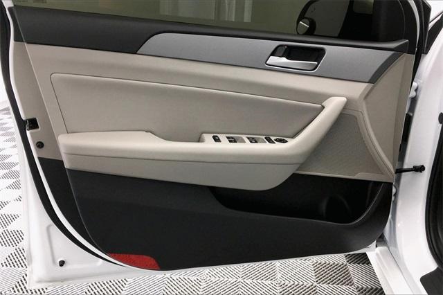 35120-hyundai-sonata-2019-284j2f4p