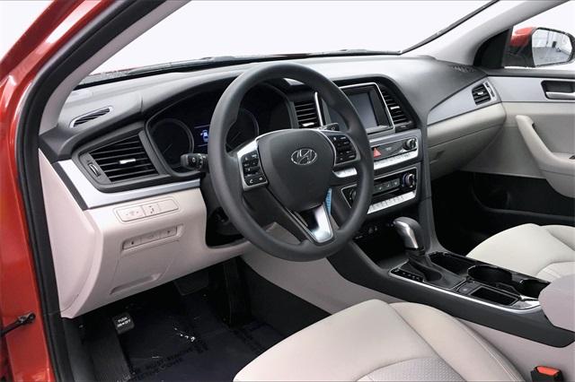 35244-hyundai-sonata-2019-284h2f4p