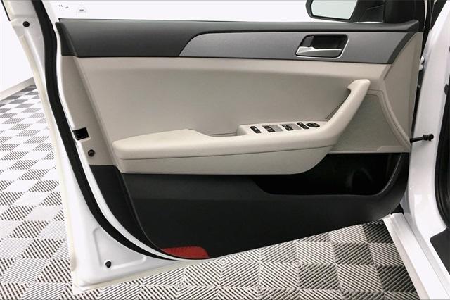 35299-hyundai-sonata-2019-284h2f4p