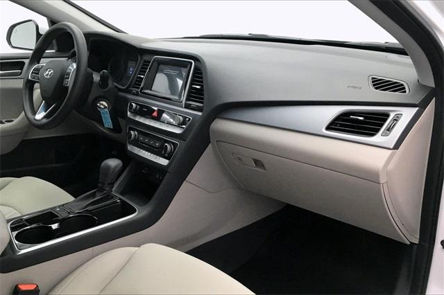 35304-hyundai-sonata-2019-284h2f4p
