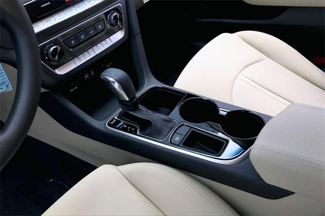 35313-hyundai-sonata-2019-284h2f4p