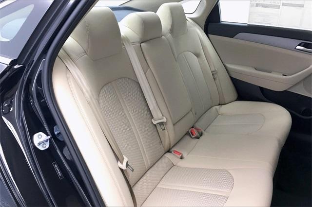 35317-hyundai-sonata-2019-284h2f4p