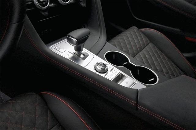 35357-genesis-g70-2019-r0412r45