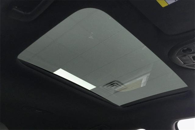 35371-genesis-g70-2019-r0412r45