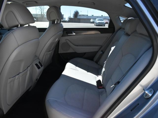 3550-hyundai-sonata-2016-28442f45