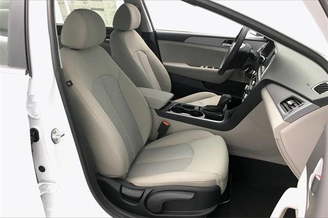 35520-hyundai-sonata-2019-284h2f4p