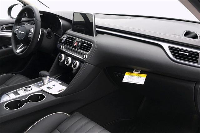35583-genesis-g70-2019-r0412r45