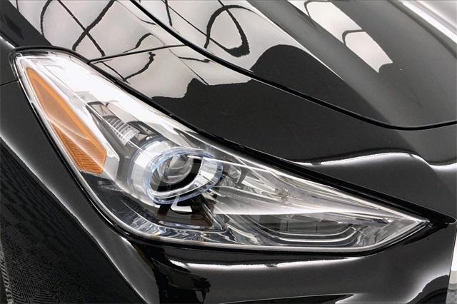 35585-genesis-g70-2019-r0412r45