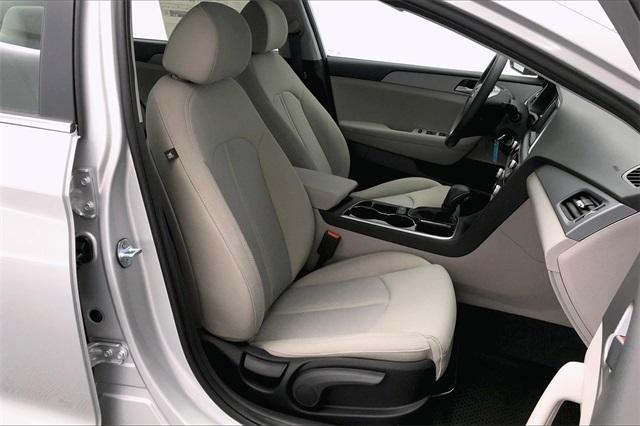 35677-hyundai-sonata-2019-284h2f4p