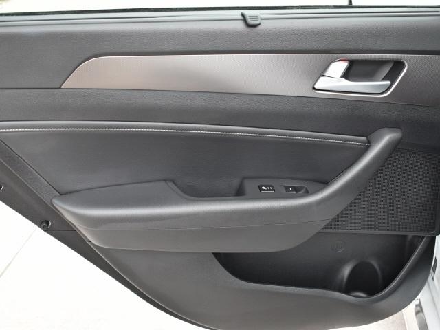 3569-hyundai-sonata-2015-28462f45