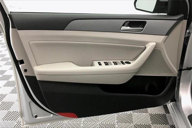 35734-hyundai-sonata-2019-284j2f4p
