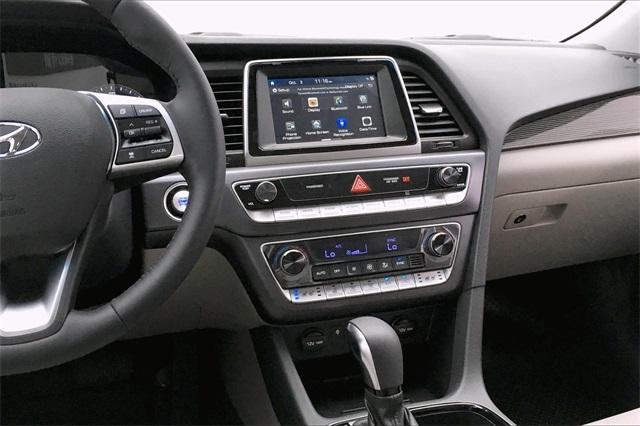 35747-hyundai-sonata-2019-284l2f4p