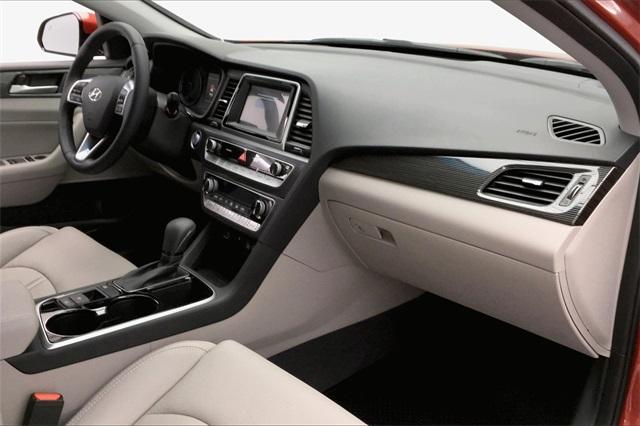 35761-hyundai-sonata-2019-284l2f4p