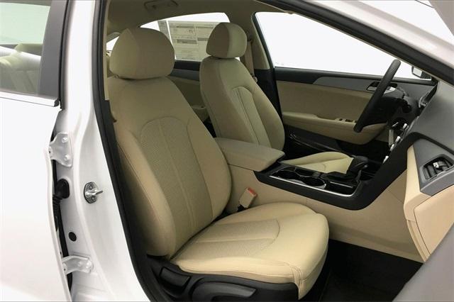 35789-hyundai-sonata-2019-284h2f4p