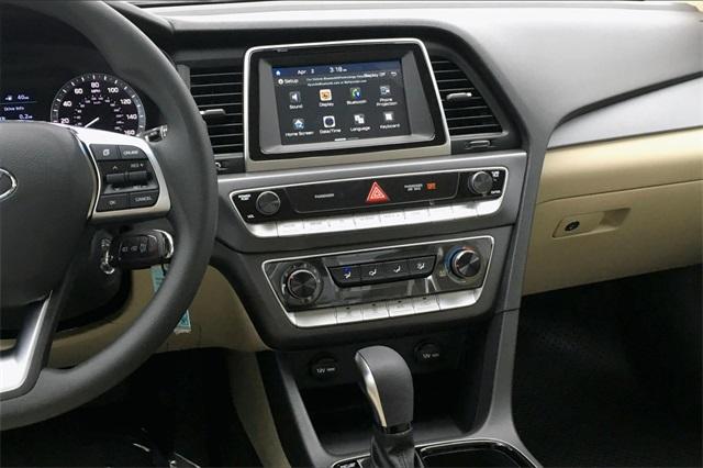 35793-hyundai-sonata-2019-284h2f4p