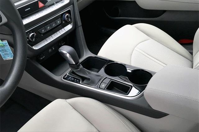 35838-hyundai-sonata-2019-284h2f4p