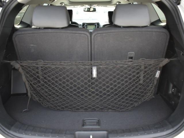 3590-hyundai-santafe-2016-j0462f65