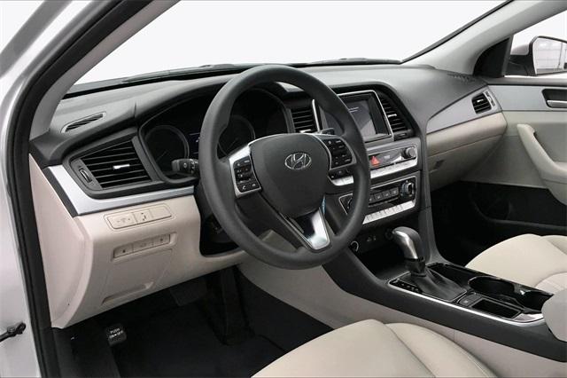 35925-hyundai-sonata-2019-284h2f4p