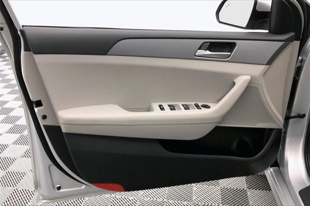 35935-hyundai-sonata-2019-284h2f4p