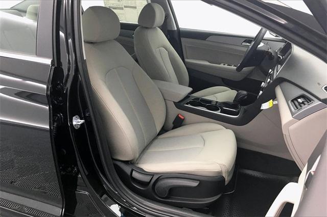 35944-hyundai-sonata-2019-284j2f4p