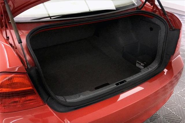 35989-bmw-3series-2006-p