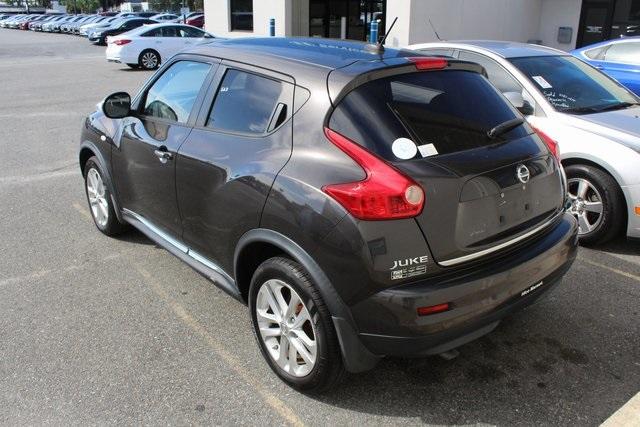 36061-nissan-juke-2012-p