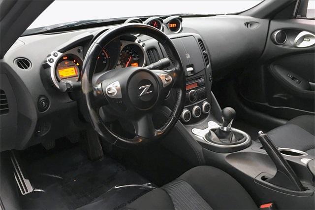36083-nissan-370z-2012-p
