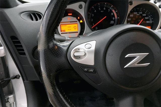 36084-nissan-370z-2012-p
