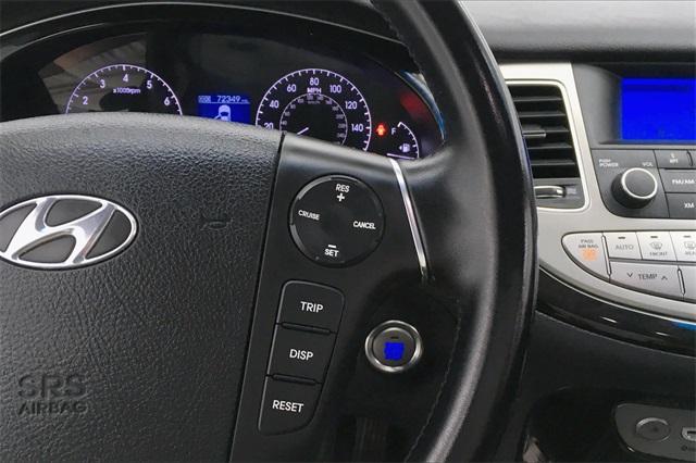36115-hyundai-genesis-2013-p