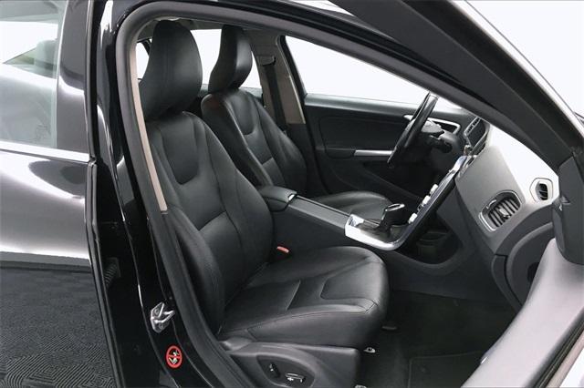 36273-volvo-s60-2015-p