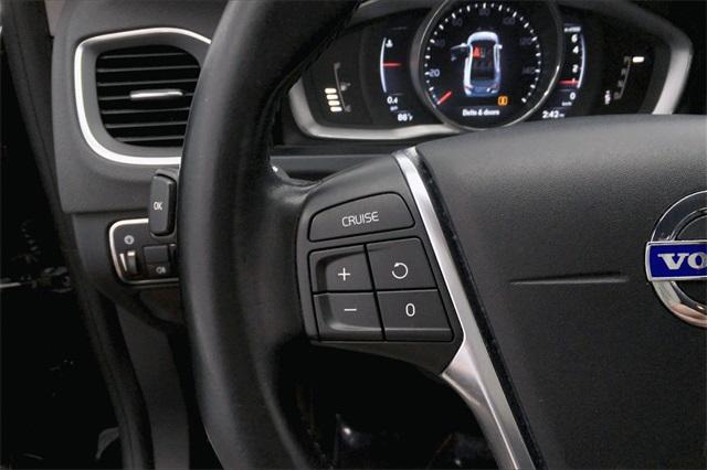 36285-volvo-s60-2015-p