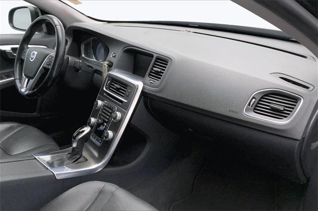 36295-volvo-s60-2015-p