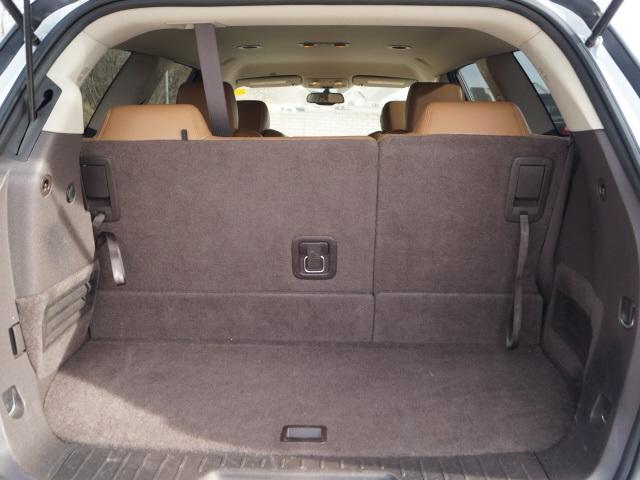 3632-buick-enclave-2016-4r14526