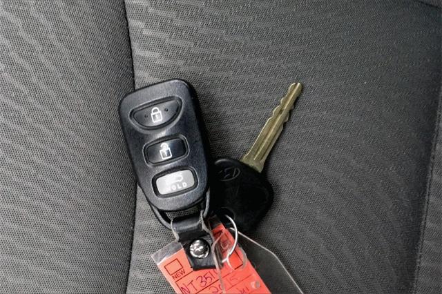 36343-hyundai-elantra-2015-p