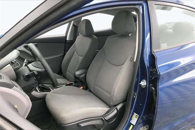 36347-hyundai-elantra-2015-p