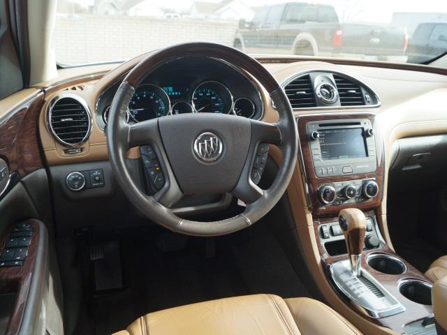 3636-buick-enclave-2016-4r14526