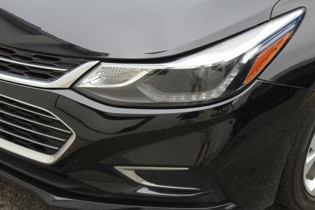 36475-chevrolet-cruze-2017-p