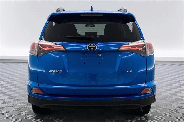 36495-toyota-rav4-2017-t